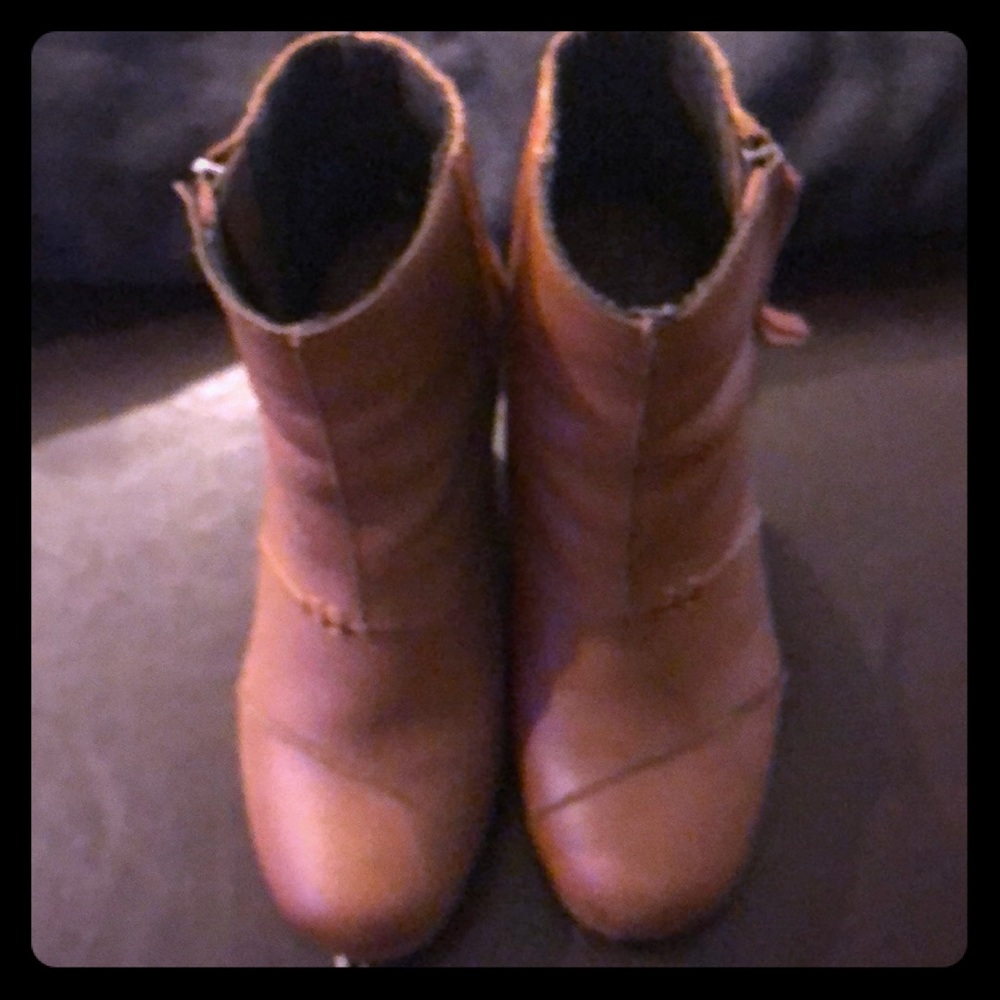 TOMS ankle boots